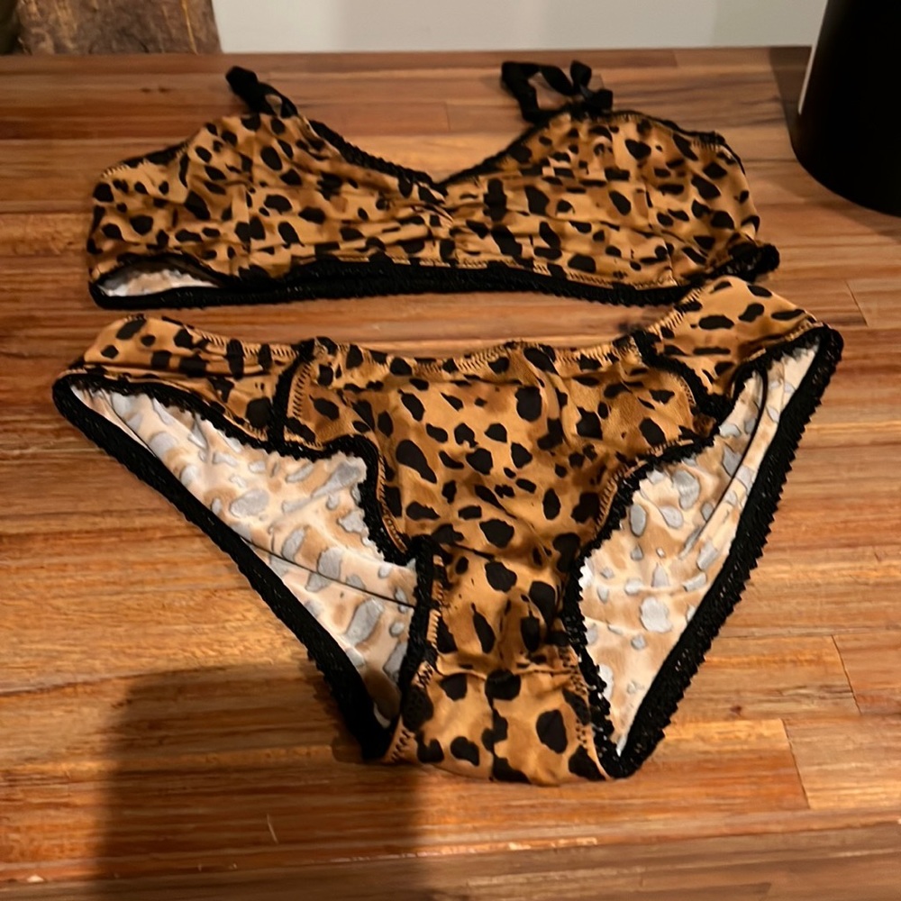 Spell Saphari bralette & bloomers